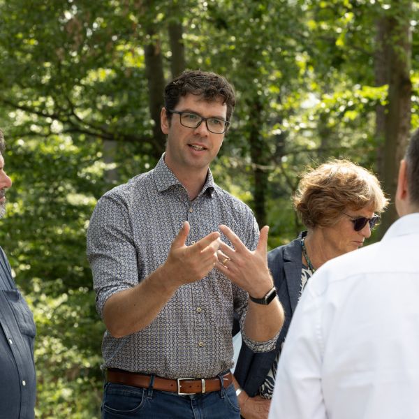 Traktoren auf der neuen B14